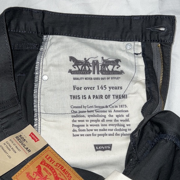 NWT Levi’s “505 Regular” Black Jeans - Picture 7 of 8